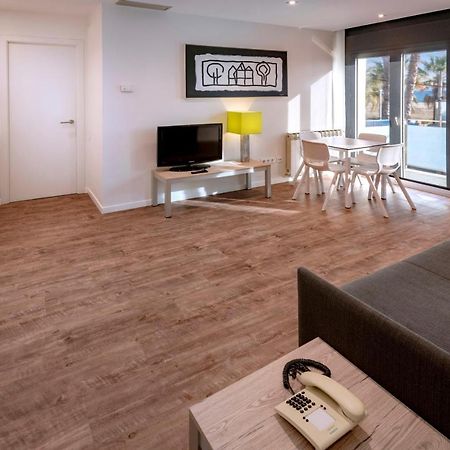Apartments Playa De 卡斯特尔德费尔斯 外观 照片