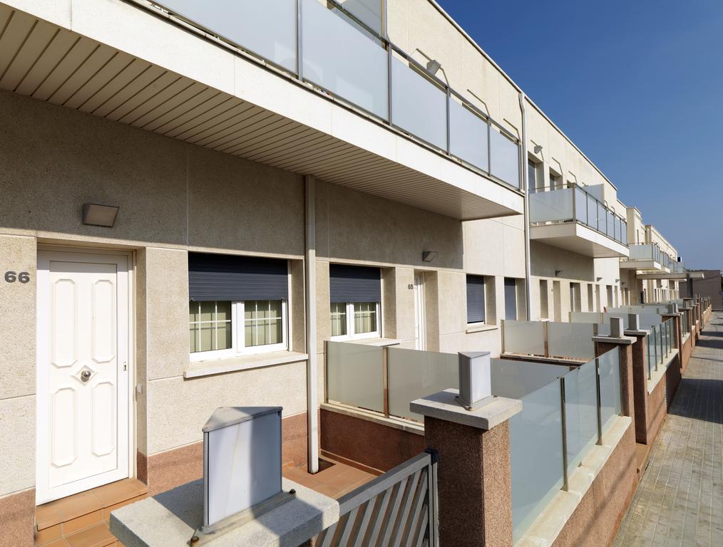 Apartments Playa De 卡斯特尔德费尔斯 外观 照片