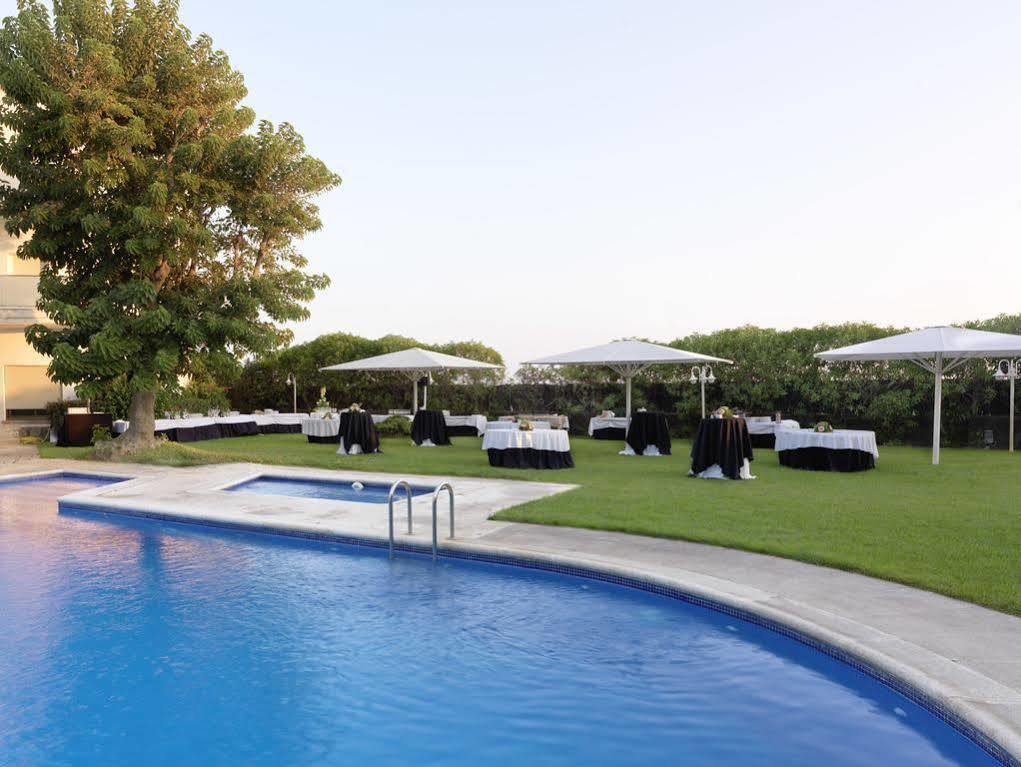 Apartments Playa De 卡斯特尔德费尔斯 外观 照片