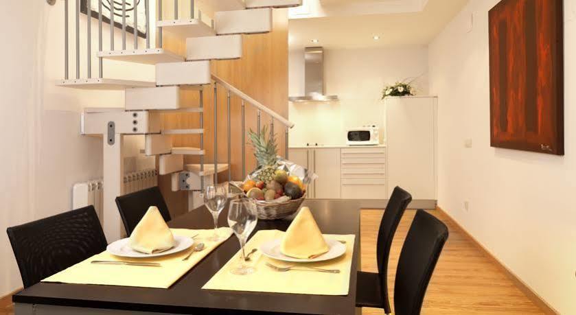 Apartments Playa De 卡斯特尔德费尔斯 外观 照片
